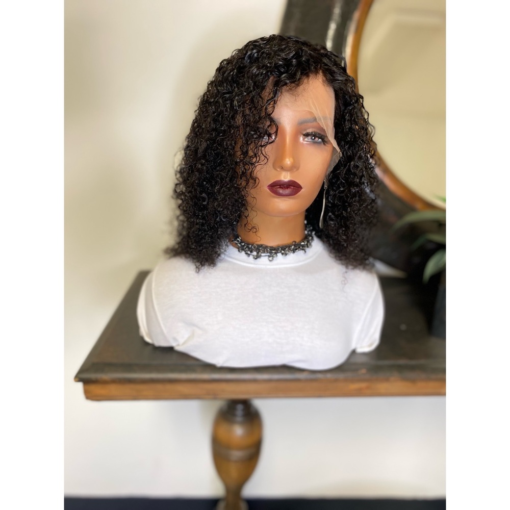 DEARRA| 18” CURLY NATURAL BLACK 13X4 LACE FRONT WIG